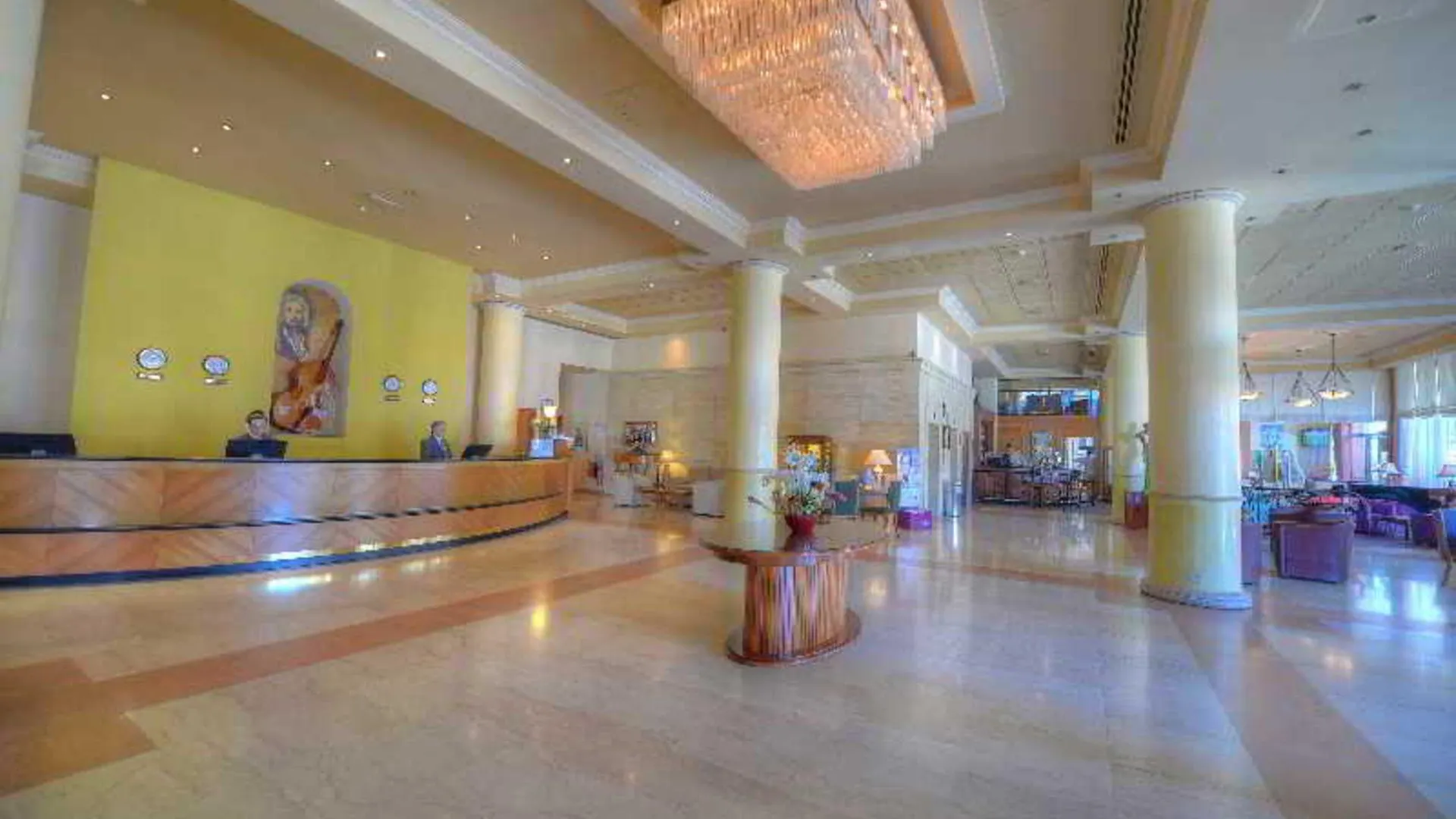 Vivaldi Hotel Saint Julian's 4*,