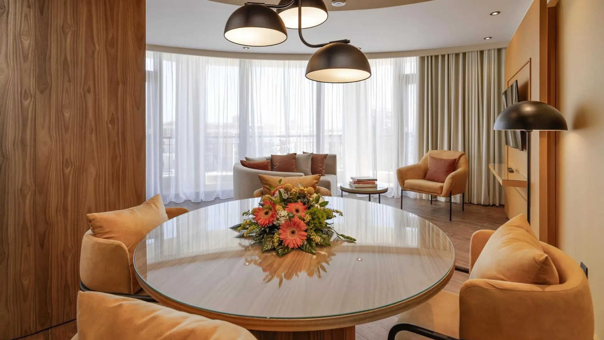 Vivaldi Hotel Saint Julian's 4*,